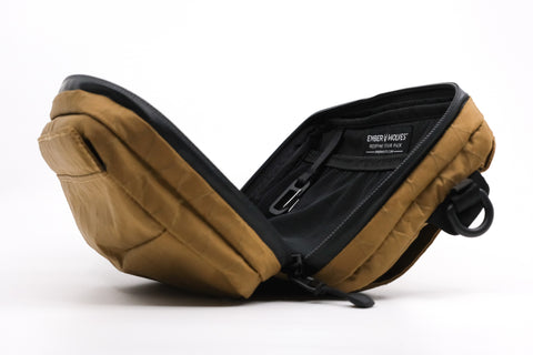 An Alpha Pack shown layout open | Color: Brown VX | Size: 1.8L